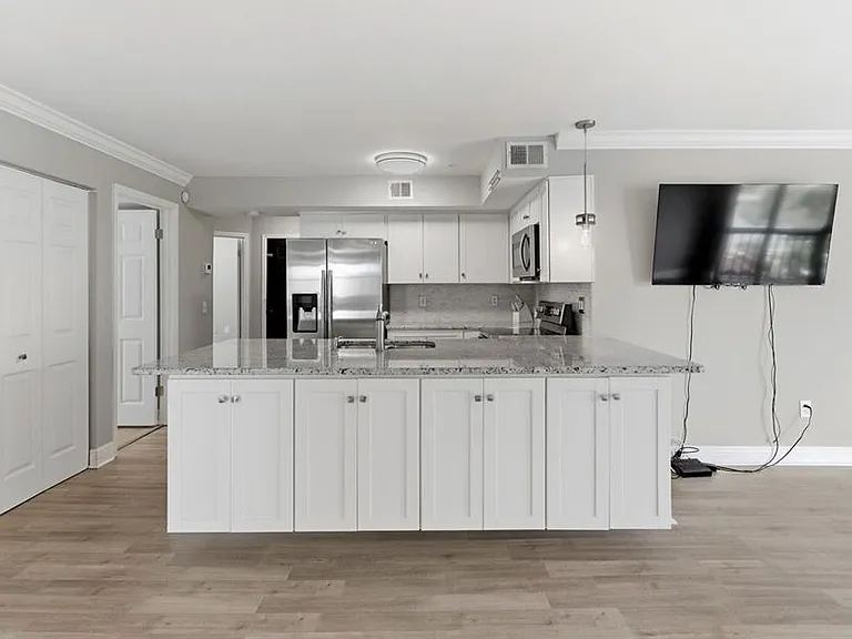 2400 Feather Sound Dr #1136 — Photo 5