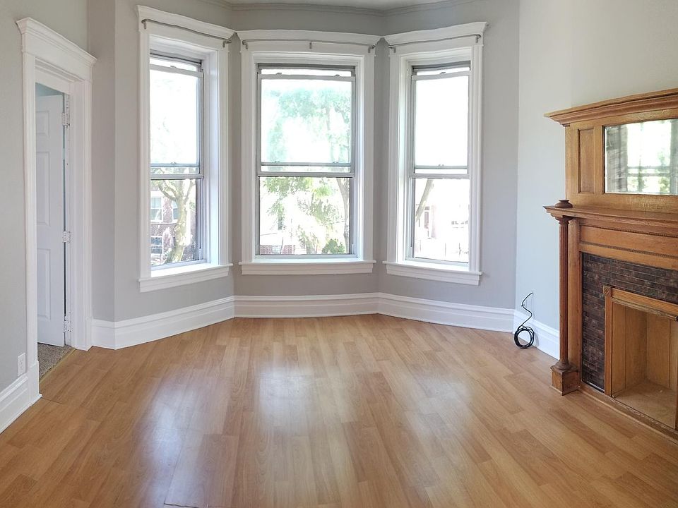 East facing bright room