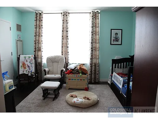 Rented by Aclawrence | media 15