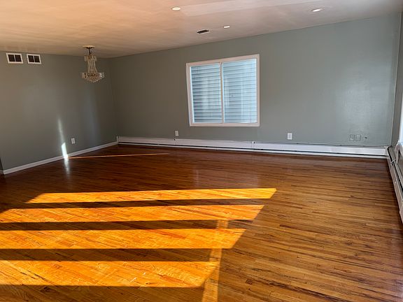 5th image of 1912 Grand Ave Floor 1