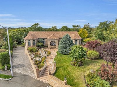 16 Lisa Ln, Saugus, MA, 01906