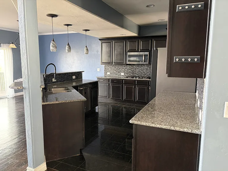 10525 Mount Sherman Way — Photo 11