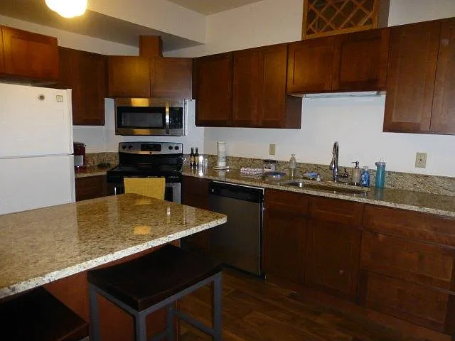 916 N 10th St #916 — Photo 2