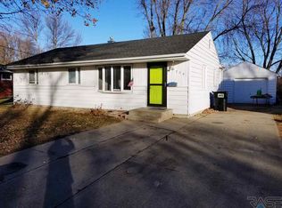 720 N Omaha Ave, Sioux Falls, SD 57103