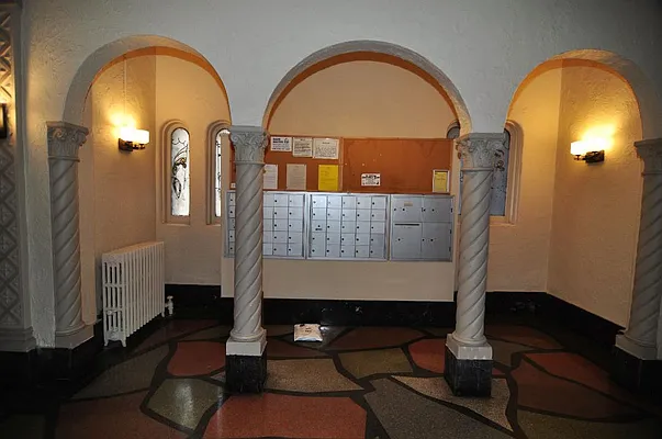 Rented by CENTURY 21 Sunny Gardens Realty, Inc. | media 4