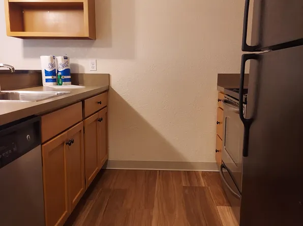 Pinehurst, 11500 Pinehurst Way NE #403, Seattle, WA 98125