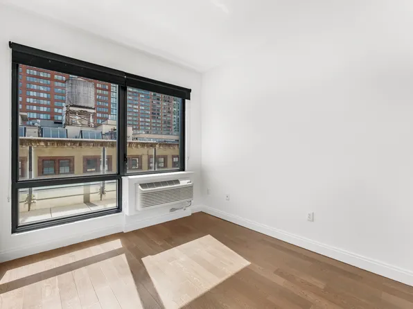 148 1st Street image 126 of 204