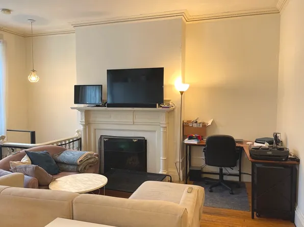 (undisclosed Address), Boston, MA 02215