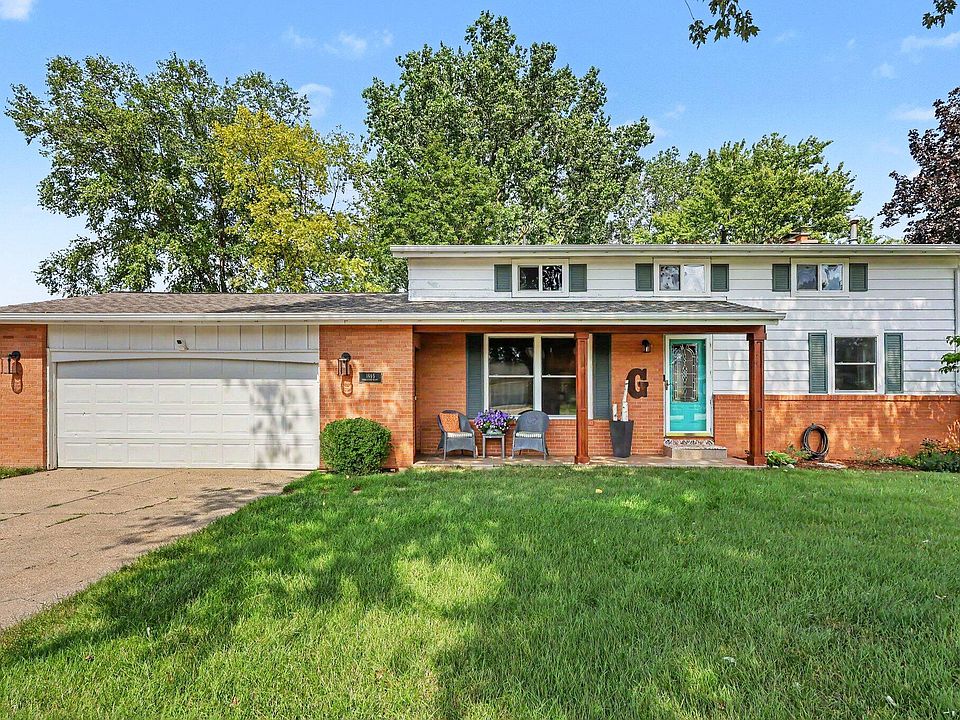 1st image of 1695 Broadview Dr