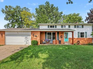 1695 Broadview Dr, Jenison, MI 49428