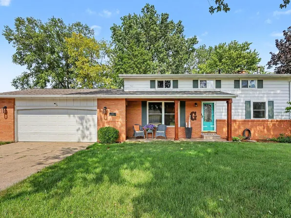 1695 Broadview Dr, Jenison, MI 49428