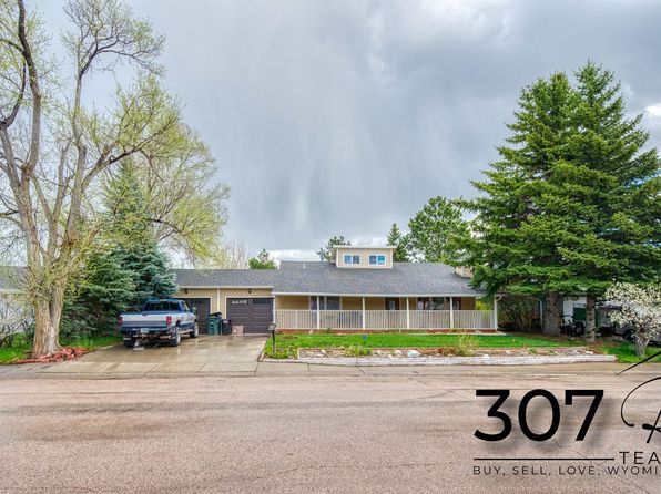 2401 Maple Ave, Gillette, WY 82718