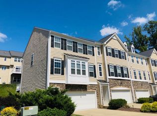 2001 Country View Ln, Morgantown, WV 26505