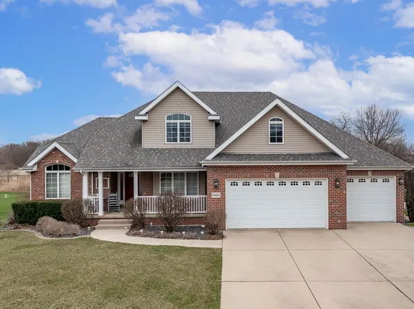 9625 Julia Dr, Saint John, IN 46373