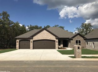 1535 Creekview Dr, Sherwood, AR 72120
