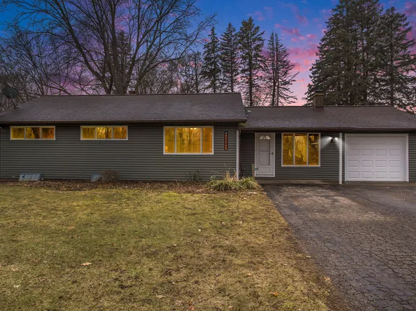 7561 N 30th St, Richland, MI 49083