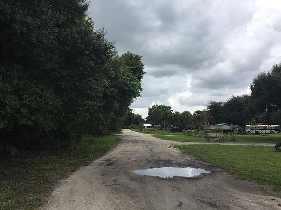 5th image of 1423 Lightner Dr