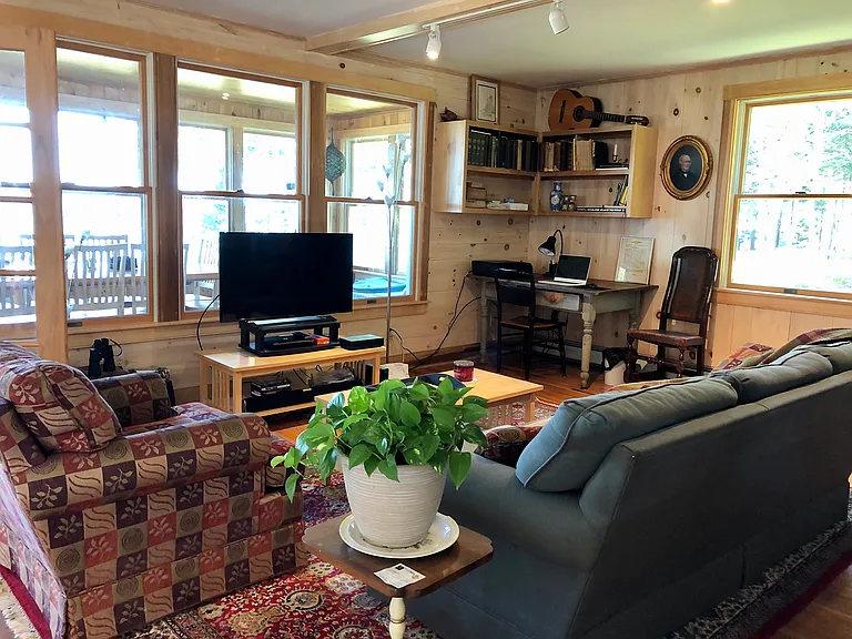 31 W Marginal Rd — Photo 11