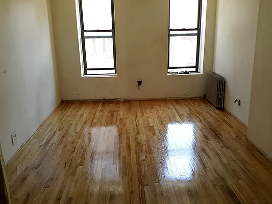 Rented by H.P. Greenfield Real Estate | media 1