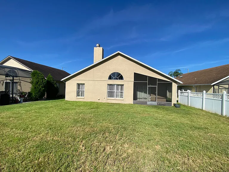 434 Cassia Dr — Photo 27