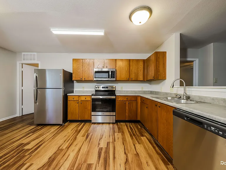 4167 Lakewood Glen Dr — Photo 5