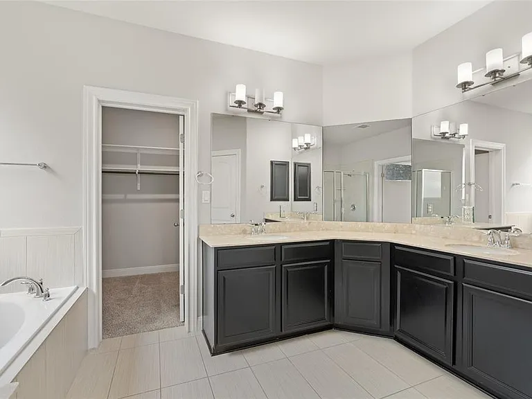 15601 Cabrillo Way — Photo 24