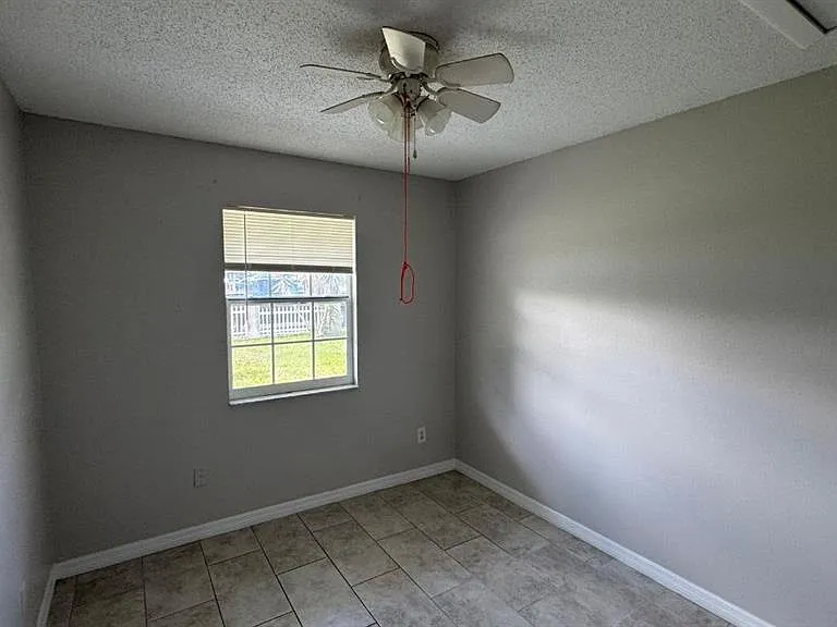 37321 Safari Dr — Photo 9