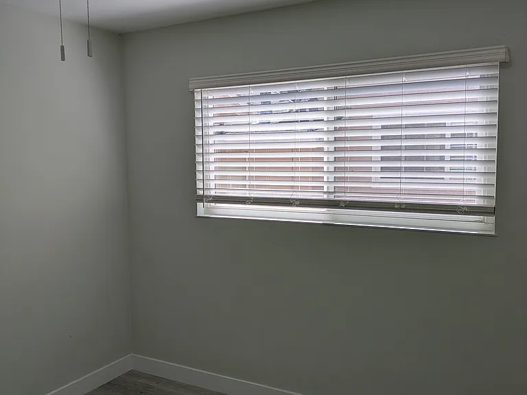 2355 Bennington Ln — Photo 14