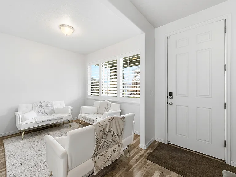 2332 S Brass Birch Ln — Photo 2