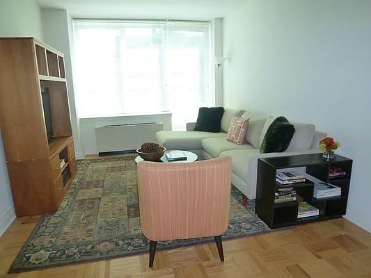Rented by Carnegie Hill Place | media 17
