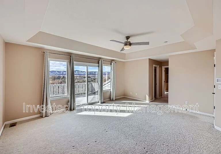 8819 Greensborough Pl — Photo 13