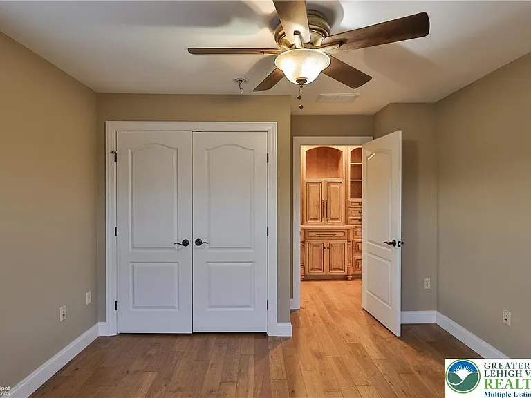 284 Walker Rd — Photo 85