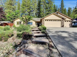 414 Glenwood Pines Ct, Grass Valley, CA 95945