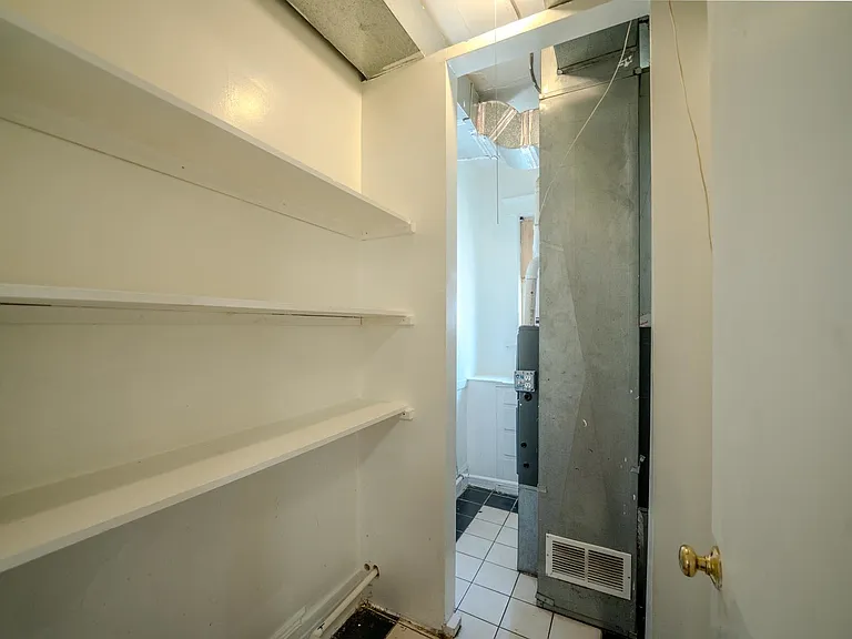 7916 S Throop St — Photo 21