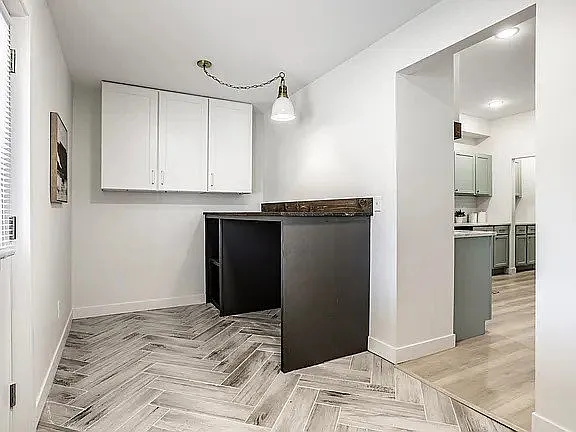849 N Oakland Ave — Photo 25