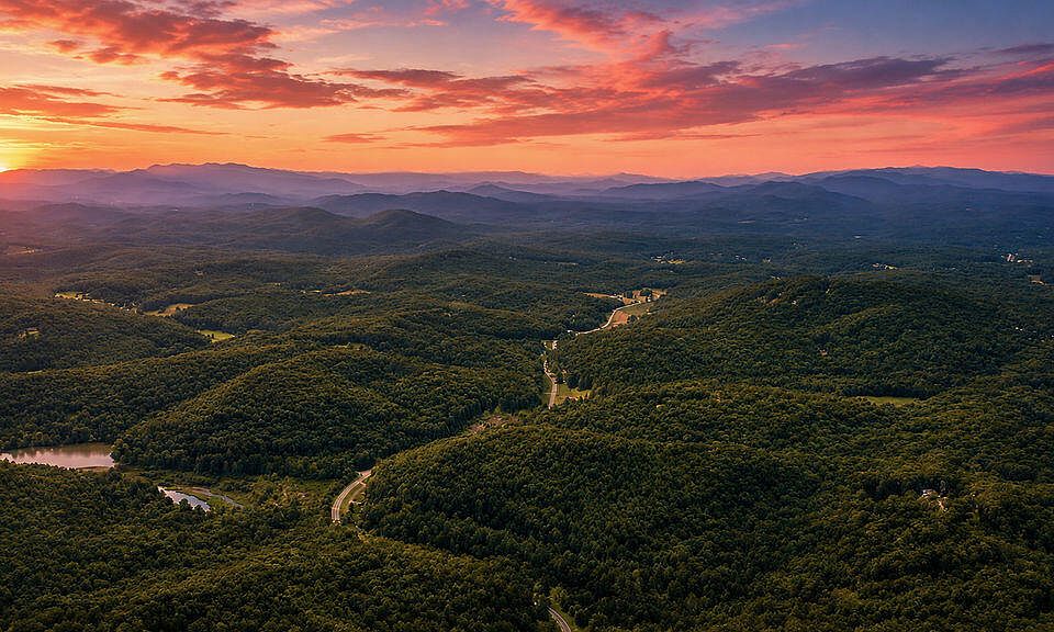 1st image of 1 Sunny Point Rd