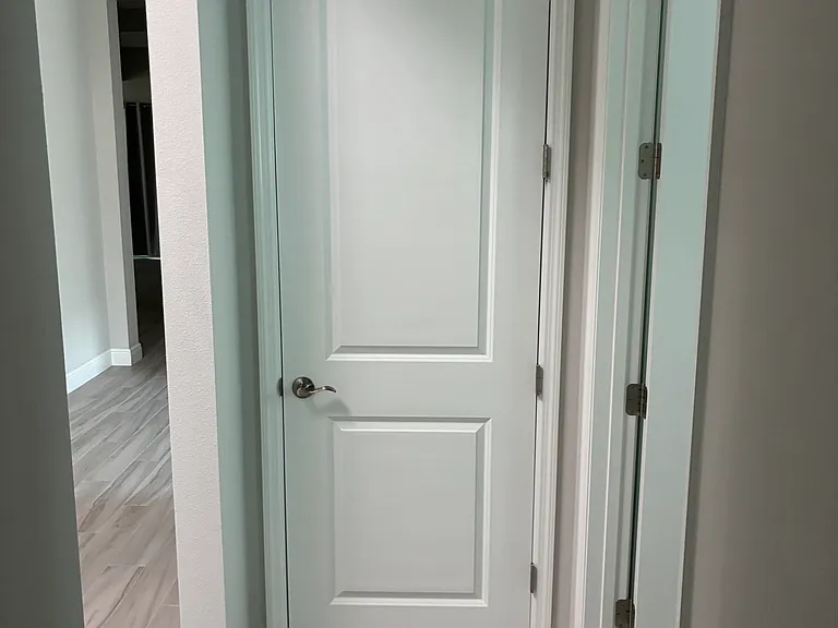 8000 Sandstar Way — Photo 3