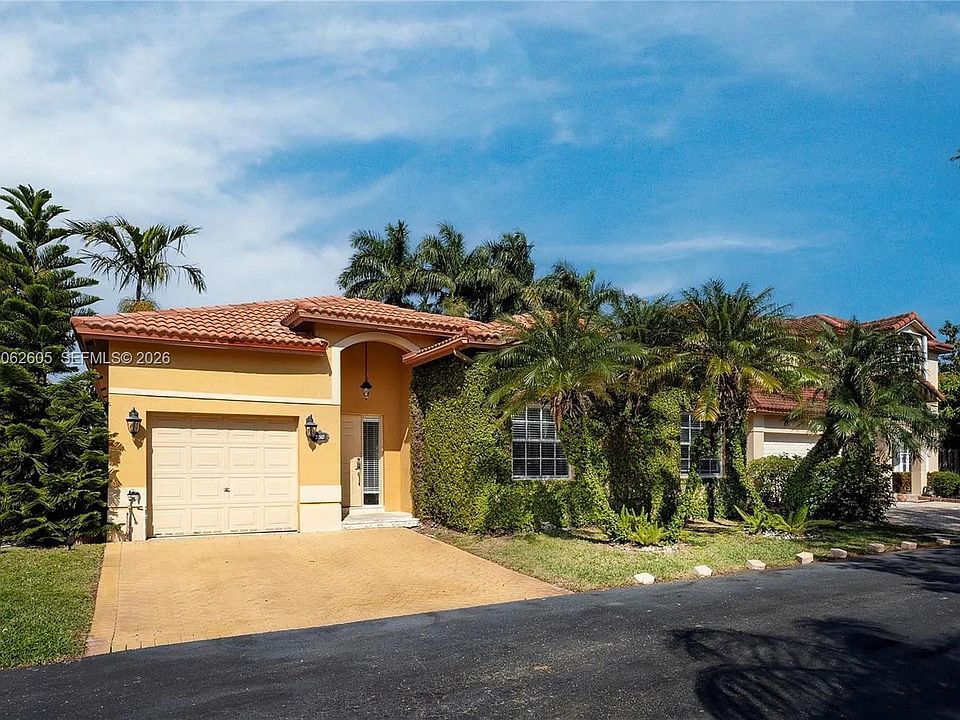 1st image of 21507 SW 90th Ct
