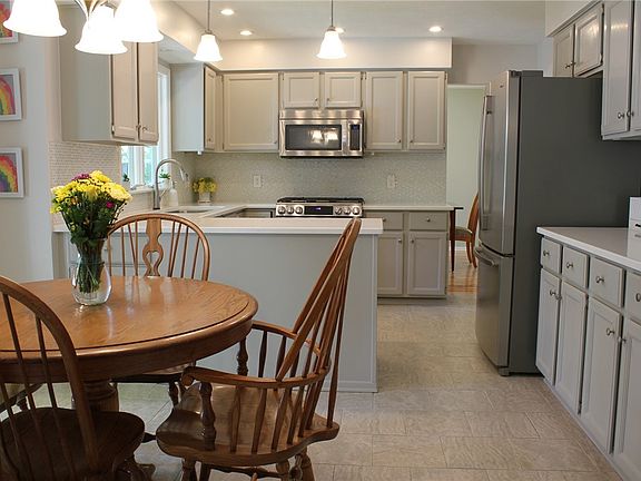5th image of 1611 Beech Dr