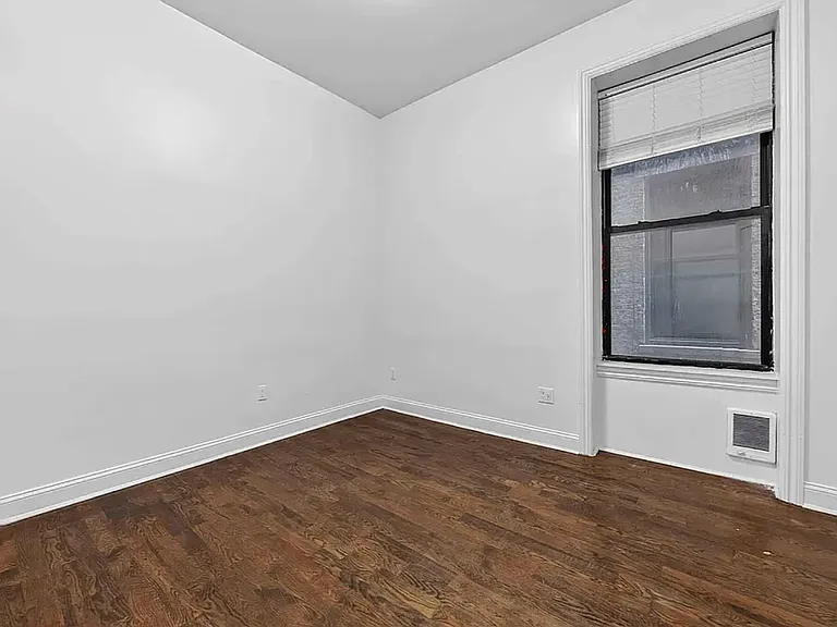 207 W 107th St #2W — Photo 9