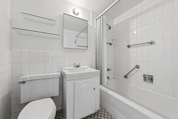 Sold by Douglas Elliman | media 20