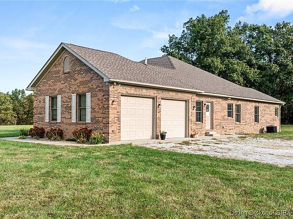 3rd image of 3380 E Shanda Lane