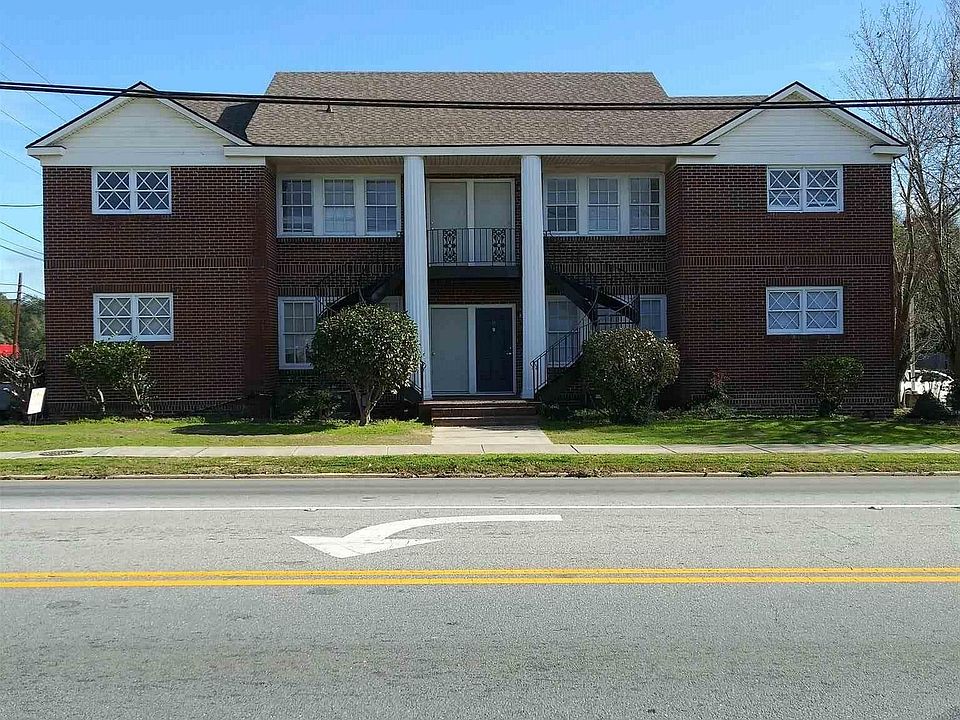 1st image of 300 S Main St #17