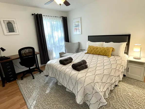 1421 Greenfield Ave APT 4, Los Angeles, CA 90025