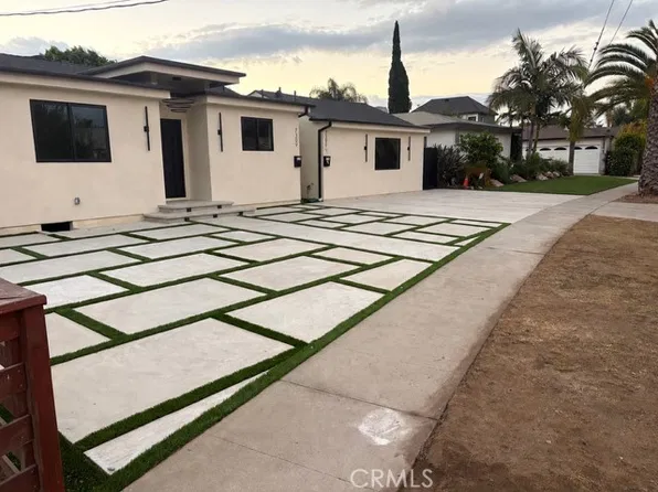 7309 Cantaloupe Ave, Van Nuys, CA 91405