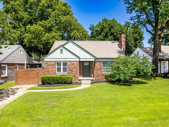 1713 S Columbia Pl, Tulsa, OK 74104