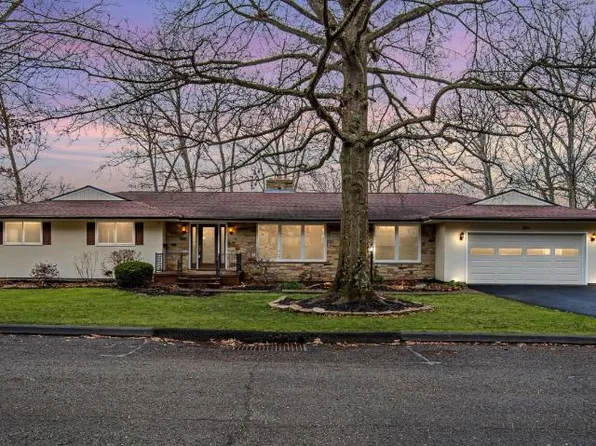 331 Bird Ave #10, Warren, PA 16365