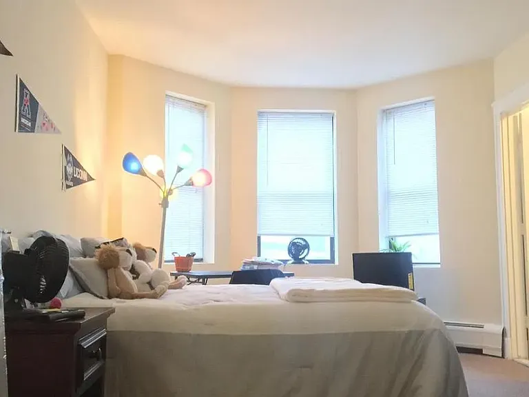833 Beacon St #205 — Photo 5