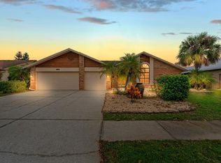 1831 Stable Trl, Palm Harbor, FL 34685