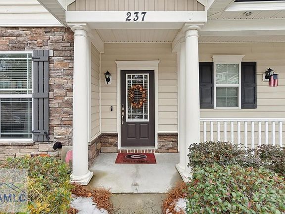 5th image of 237 Durham Park Way